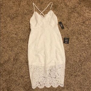 NWT Lulu’s Flirting With Desire Bodycon Dress